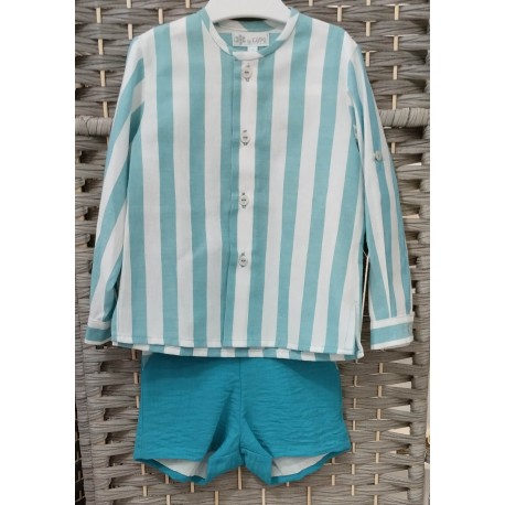 camisa rayas y bermuda turquesa